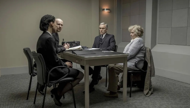 《赤姝谍魅/红琼》[百度/夸克网盘下载]英国电影[4k高清/BT磁力链接]