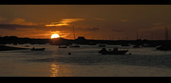 《模范爱侣》[网盘下载]美剧[4k高清/无删减版全集]