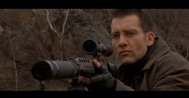 《谍影重重》[百度/夸克网盘下载]美国电影[4k高清/中英双语字幕]