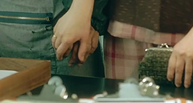 《岁月神偷》[百度/夸克网盘下载]香港电影[4k高清/粤语中字]