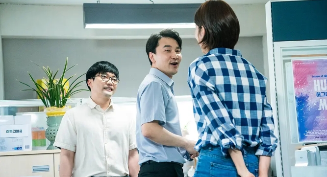 《他人即地狱》[百度/夸克网盘下载]韩剧[4k高清/BT磁力链接]