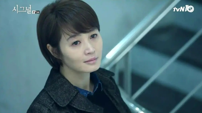 《信号》[网盘下载]韩剧[4k高清/中韩双语字幕]