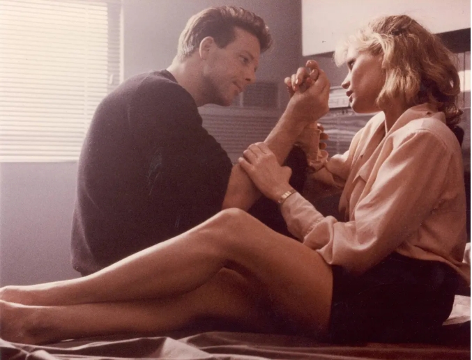 《爱你九周半》[百度/夸克网盘下载]美国电影[1080P高清/在线观看]