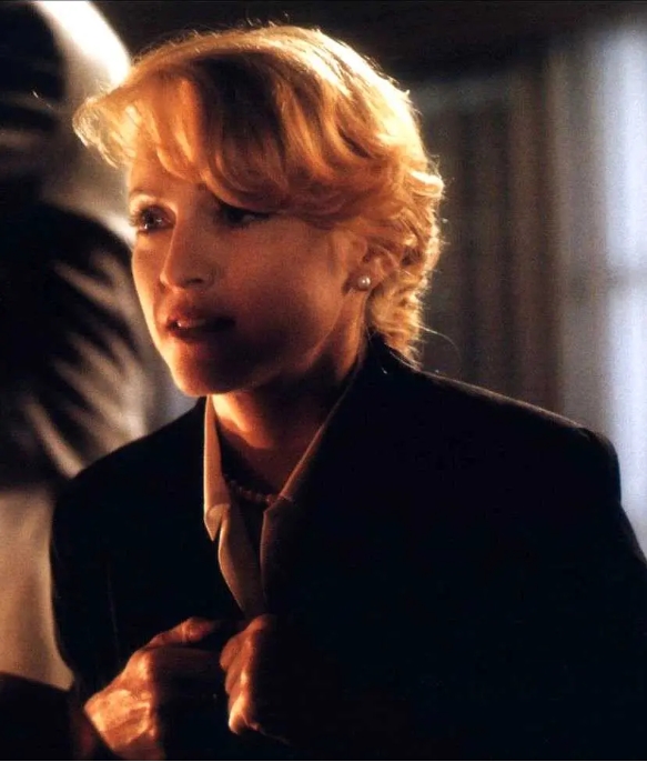 《赤裸惊情》[百度/夸克网盘下载]德国电影[1080p高清/中英文字幕]