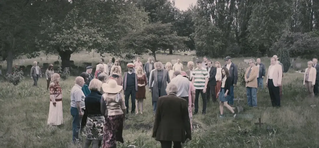 《寂静人生》[百度/夸克网盘下载]英国电影[1080p高清/BT磁力链接]