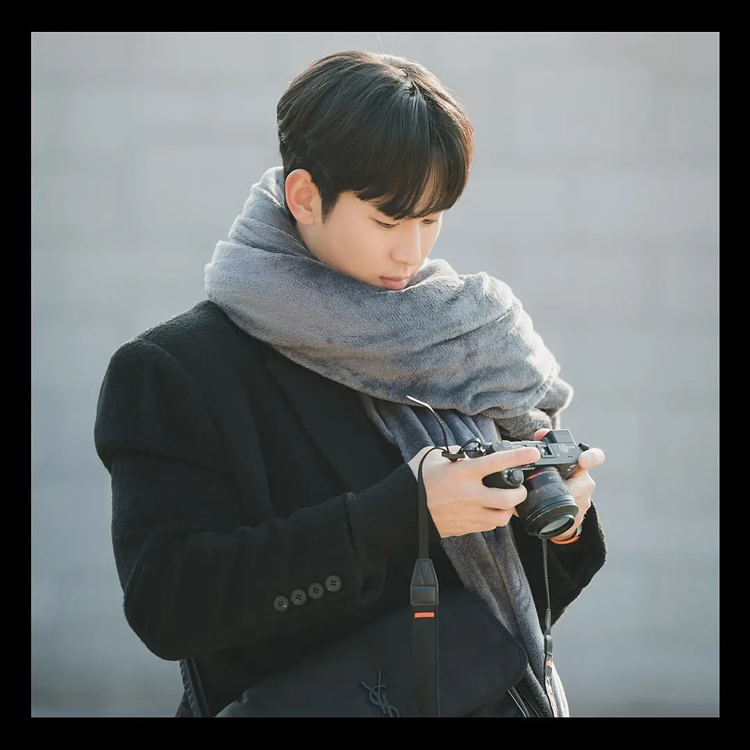 《幸福的国家》[百度/夸克网盘下载]韩国电影[1080p高清/中英文字幕]