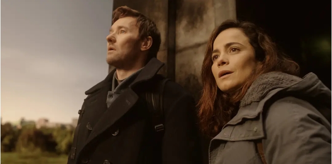 《人生复本第一季》[百度/夸克网盘下载]美剧[1080p高清/BT磁力链接]