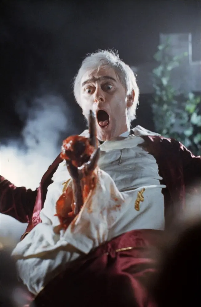 《群尸玩过界》[百度/夸克网盘下载]新西兰电影[1080p高清/BT磁力链接]